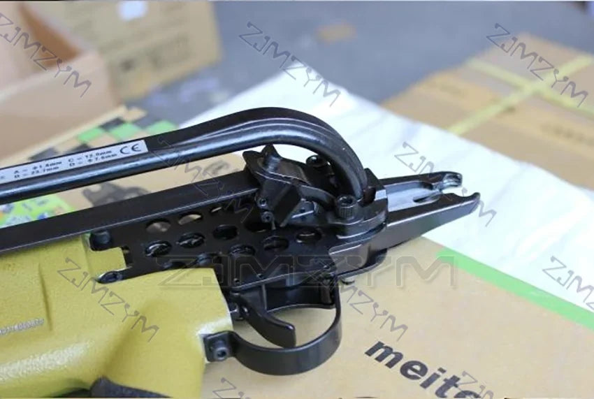 SC760C Pneumatic C-Ring Gun Air Nail Gun Hog Ring Plier C Ring Pliers Tool Air C-type Machine Nailer Pneumatic Nail Gun